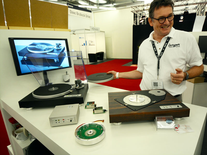Langer Phono Technik Direct Drive Turntable The Audio Beat Www Theaudiobeat Com